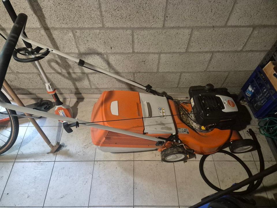 Grasmachine