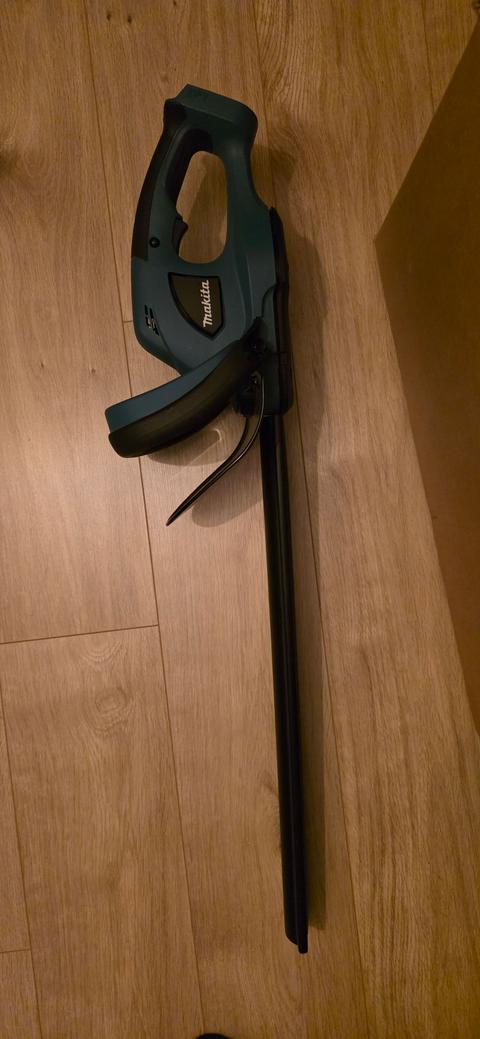 Makita heggeschaar + accu