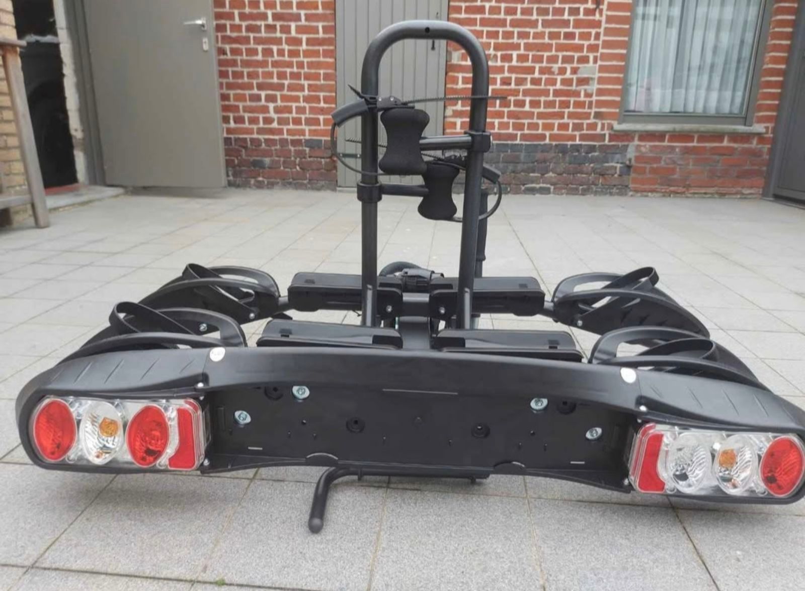 Fietsendrager 2 elektrische fietsen