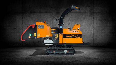 Houthakselaar Först TR6D op rupsen (diesel, tot Ø 16 cm)