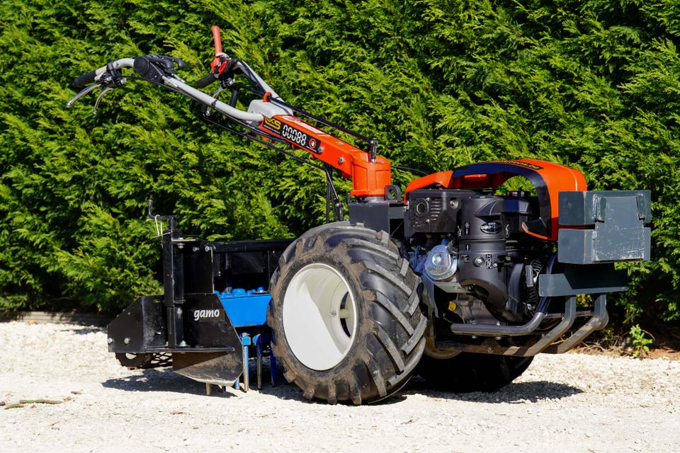 Motoculteur 14Pk met rotoregg