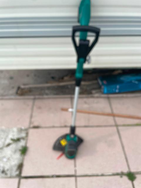 Grastrimmer met batterij