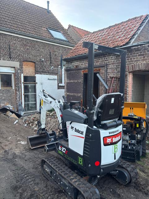 Minigraver 1 ton Bobcat //