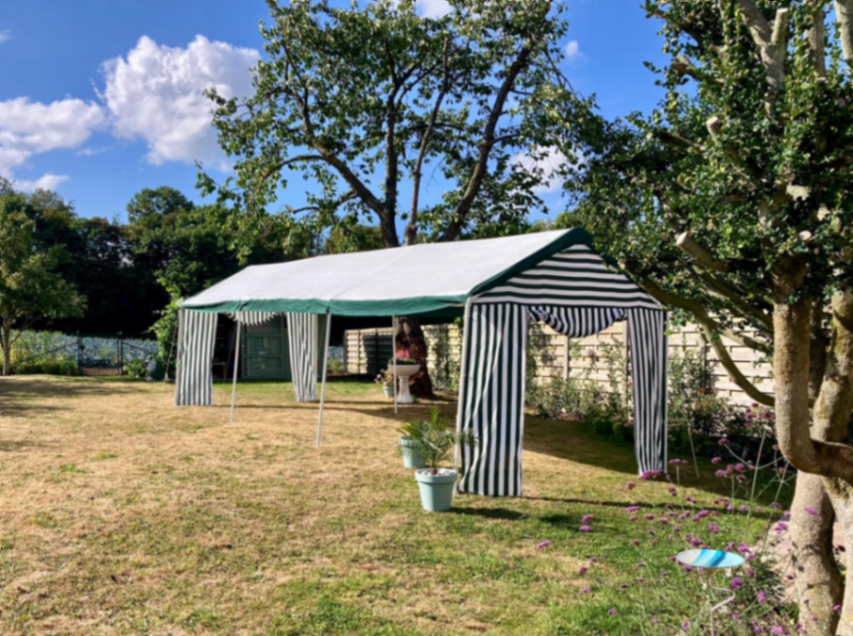 Feesttent 9m op 3m