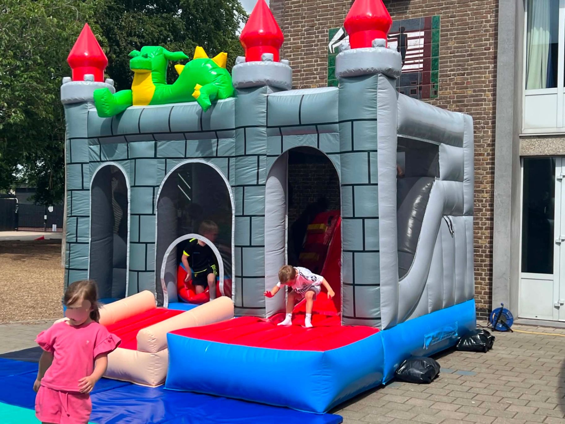 Springkasteel voor stoere ridders