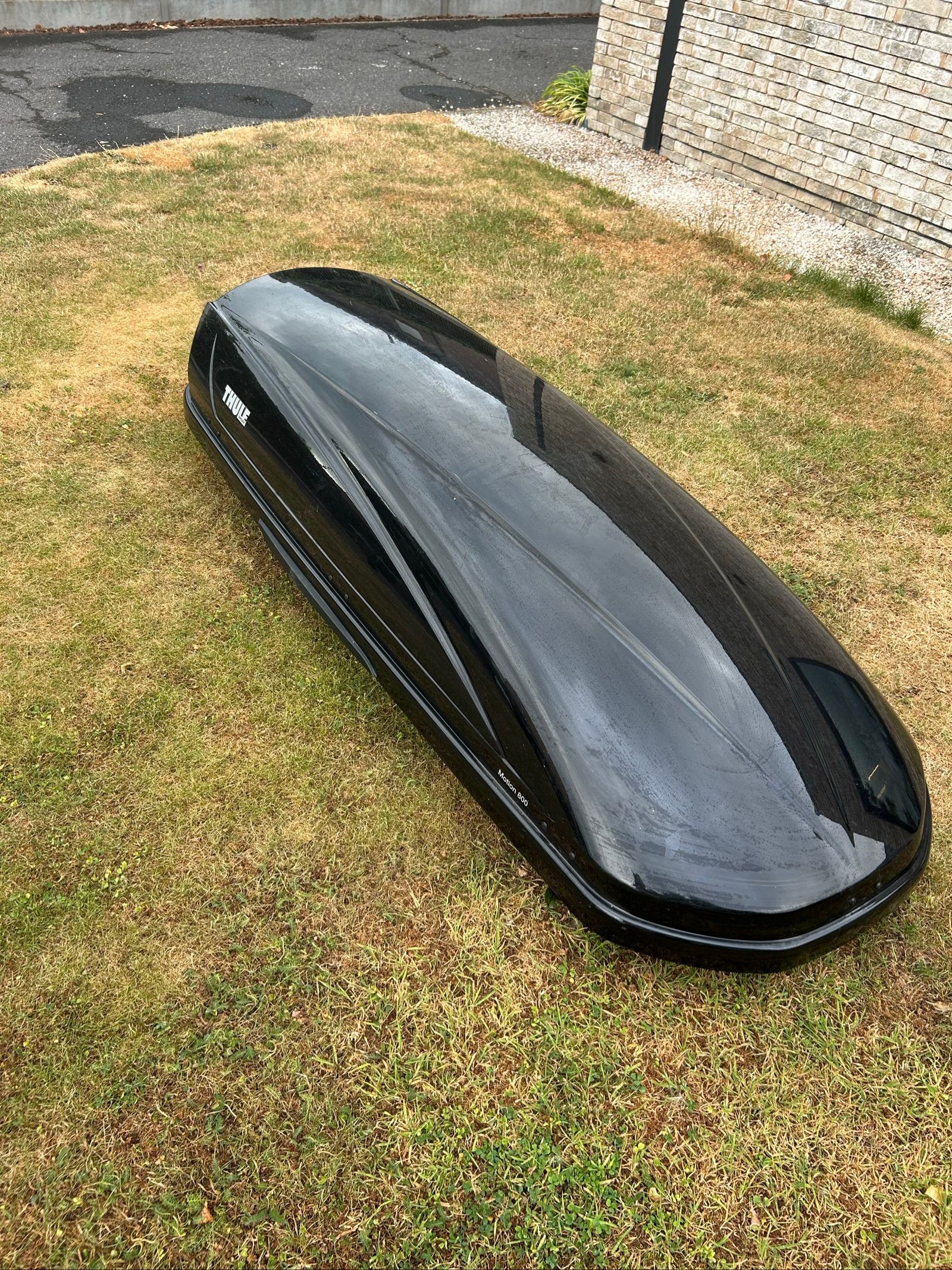 Thule dakkoffer motion 800