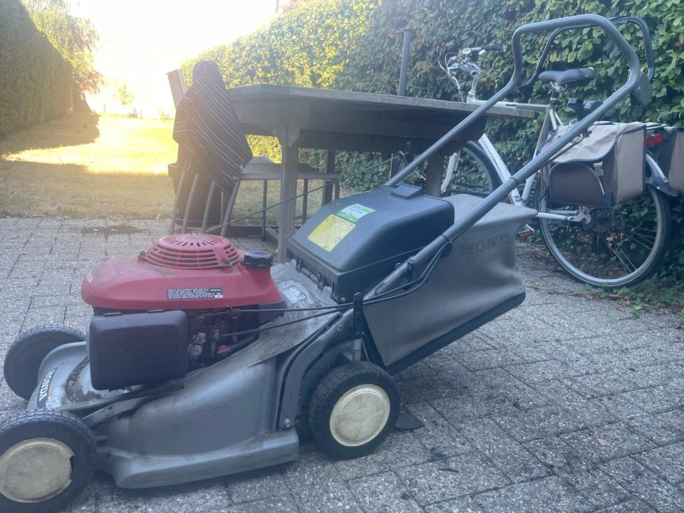 Grasmachine Honda