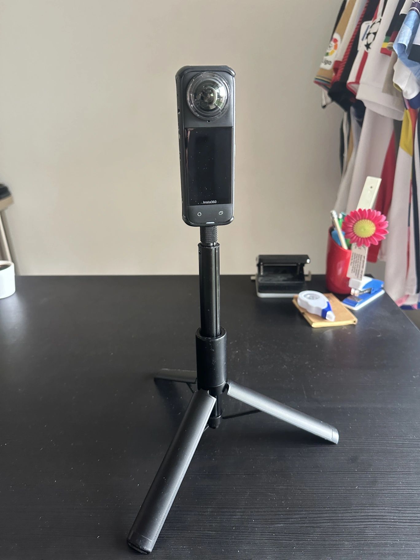 Insta 360 X4